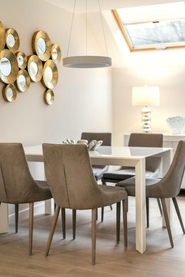 Luxury For Everyone - Hills Park Lux Apartments 1 วิลนีอุส ภายนอก รูปภาพ