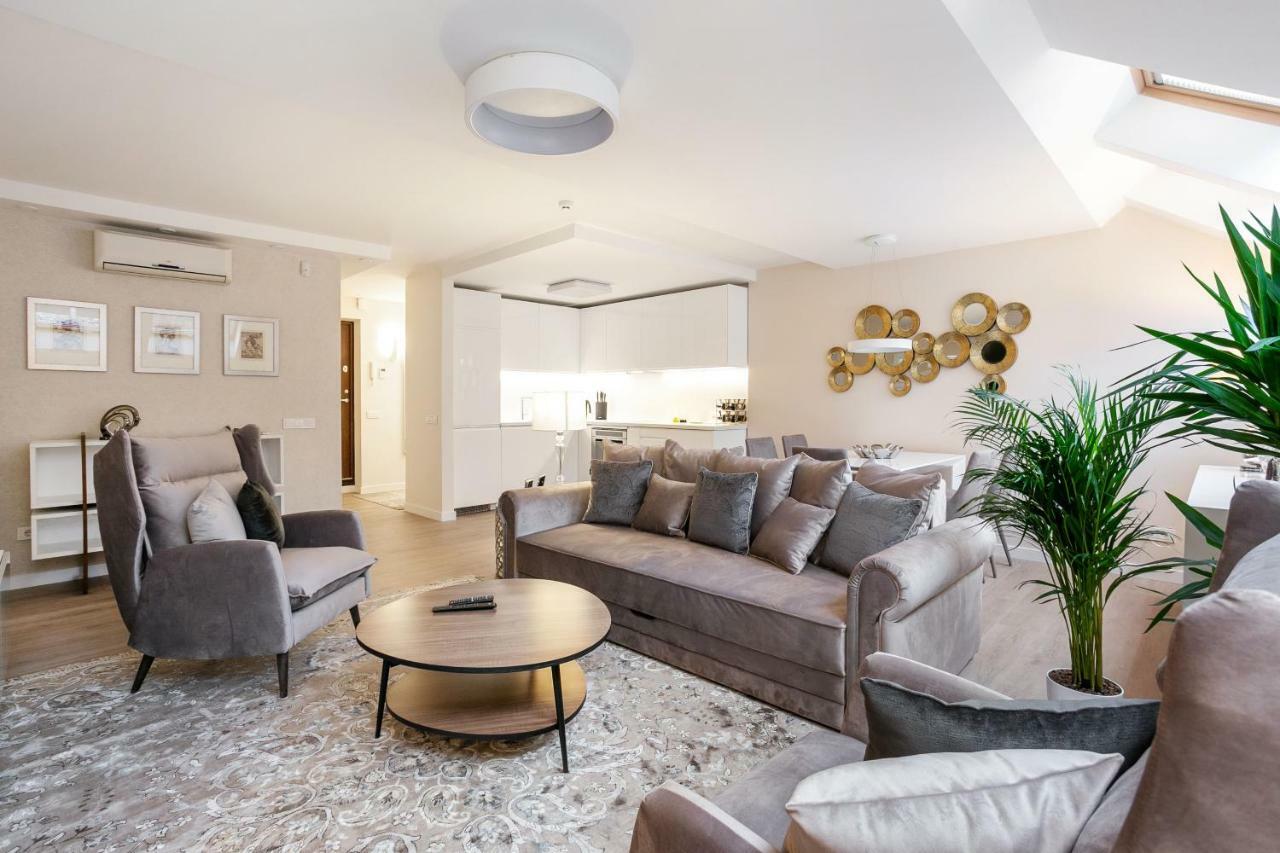 Luxury For Everyone - Hills Park Lux Apartments 1 วิลนีอุส ภายนอก รูปภาพ